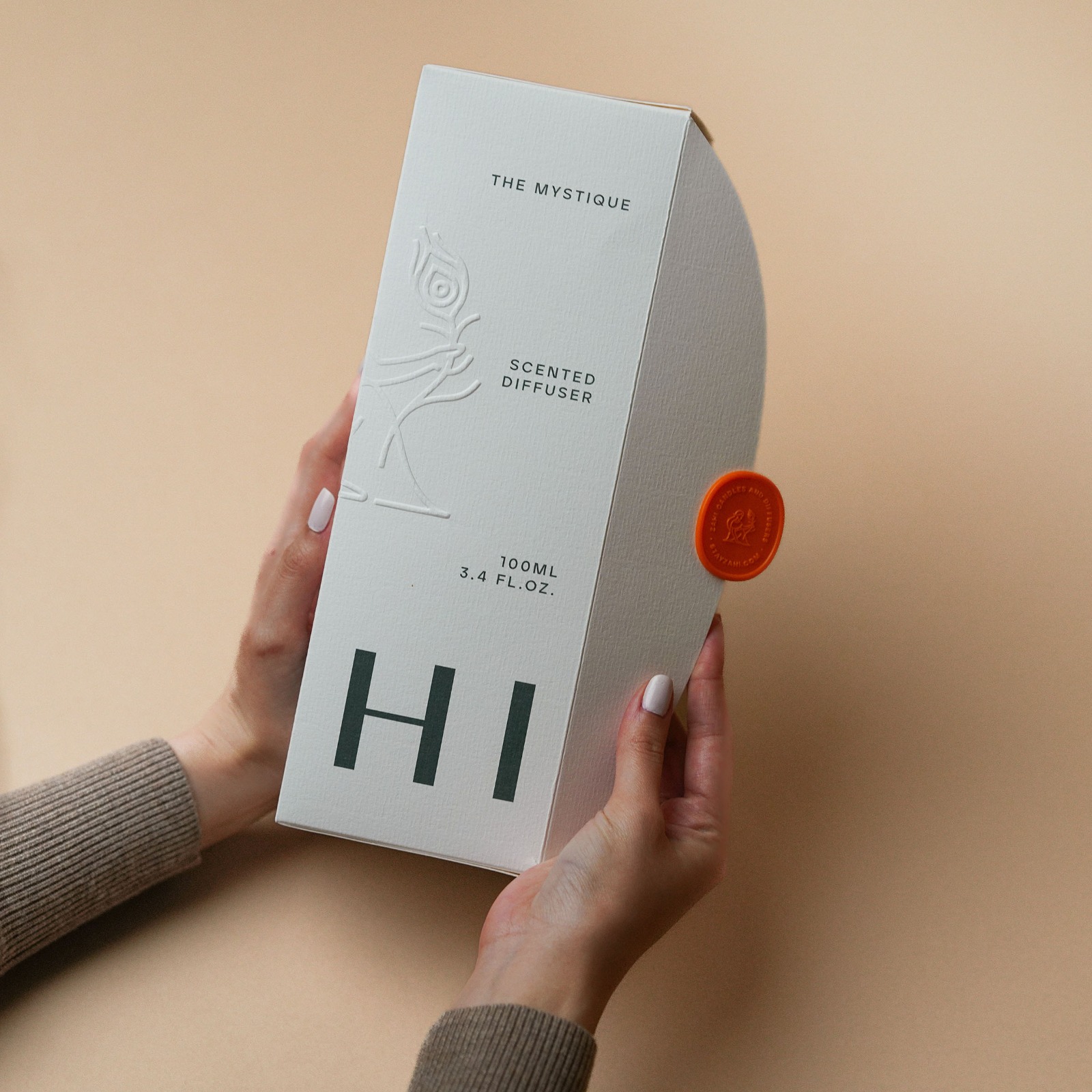 FEATHERS ZAHI diffusers and candles