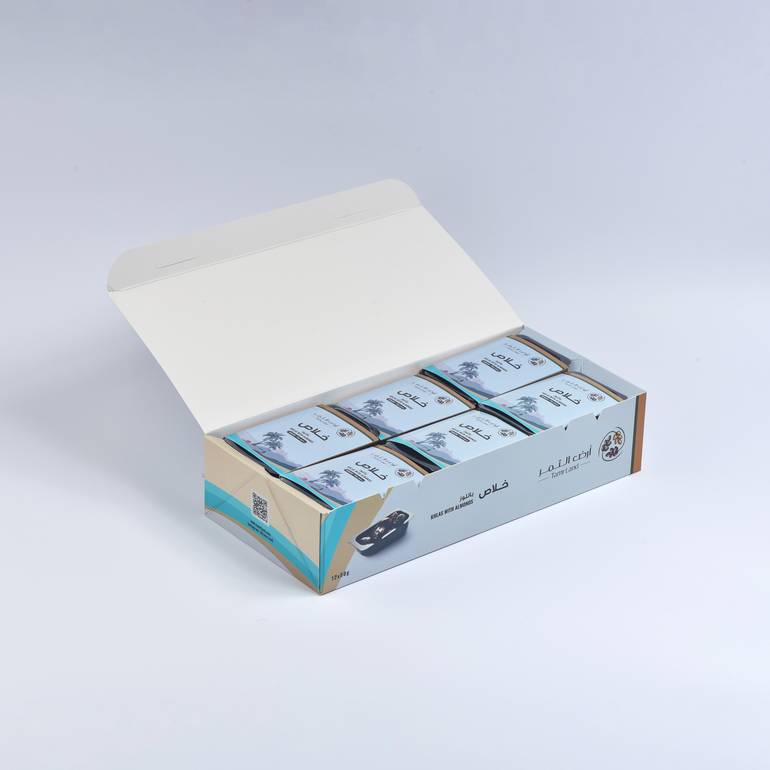 بوكس تمر خلاص محشي لوز منزوع النوى