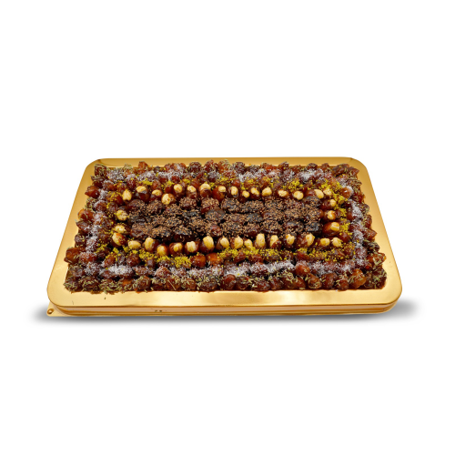 صحن تمر محشي باللون الذهبي الفخم